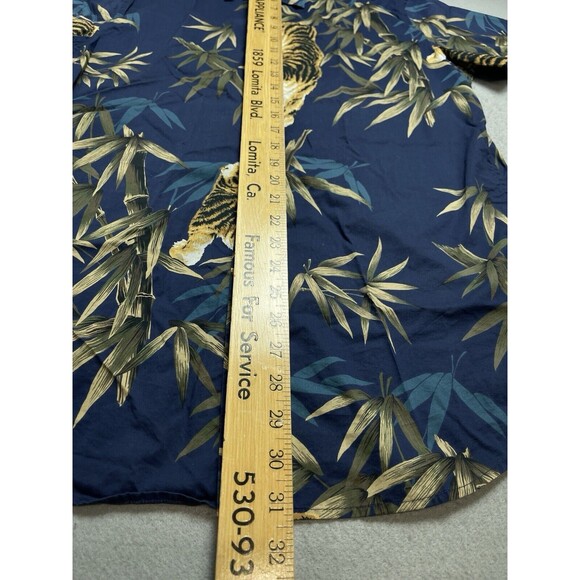 Bonobos Shirt Men's Medium Tiger Print Bamboo All over Print Blue Hawaiian - Picture 4 of 9